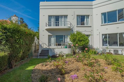 Photo of property in 1-12/48 The Bay Hill, Timaru, 7910