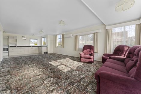 Photo of property in 127 Regan Street, Stratford, 4332