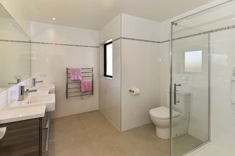 Photo of property in 7 Kuhanui Drive, Karaka, Papakura, 2113