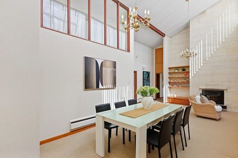 Photo of property in 33 Musselburgh Rise, Musselburgh, Dunedin, 9013
