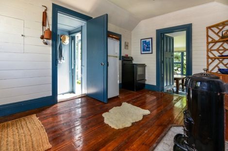 Photo of property in 340 Whitecliffs Road, Whitecliffs, Coalgate, 7673