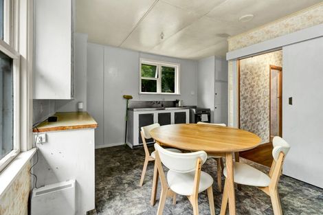 Photo of property in 34 Parsons Street, Vogeltown, New Plymouth, 4310