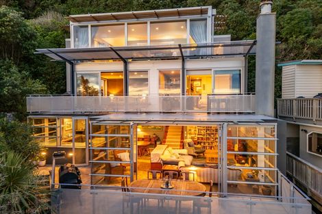 Photo of property in 80 Moana Road, Plimmerton, Porirua, 5026