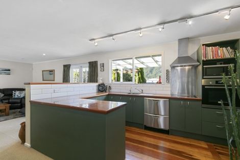 Photo of property in 60 Westminster Road, Wainuiomata, Lower Hutt, 5014