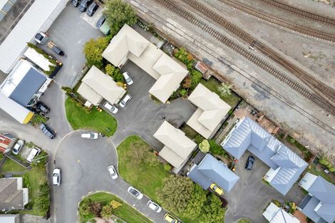 Photo of property in 4/17 Longley Place, Addington, Christchurch, 8024