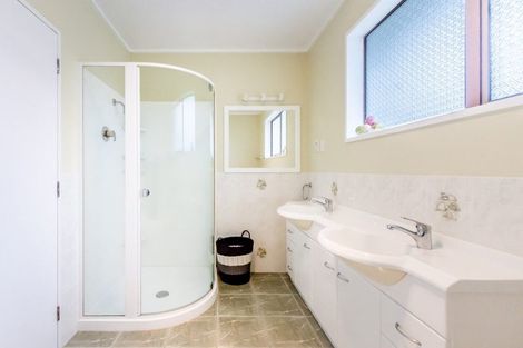 Photo of property in 14 Sydney Crescent, Raumati South, Paraparaumu, 5032