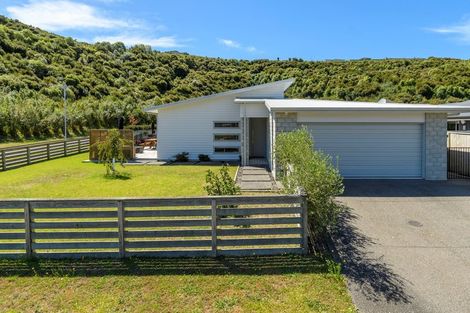 Photo of property in 259 Lakes Boulevard, Pyes Pa, Tauranga, 3112