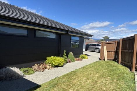 Photo of property in 43 Katania Heights, Brightwater, 7022