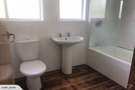 Photo of property in 143 Maupuia Road, Miramar, Wellington, 6022