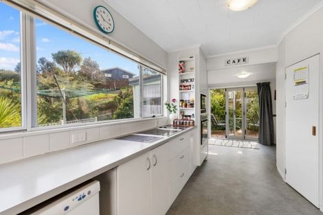 Photo of property in 27 Point Street, Raglan, 3225