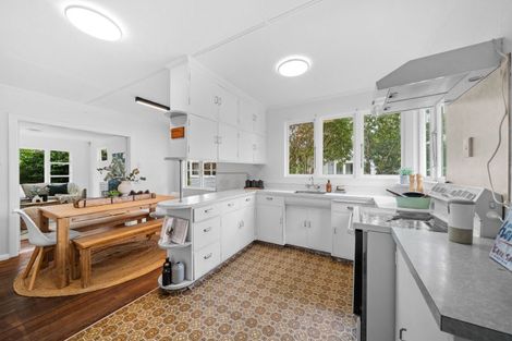 Photo of property in 79 Victoria Street, Carterton, 5713