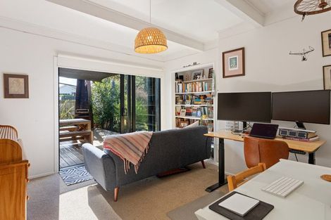 Photo of property in 44 Matai Road, Raumati South, Paraparaumu, 5032