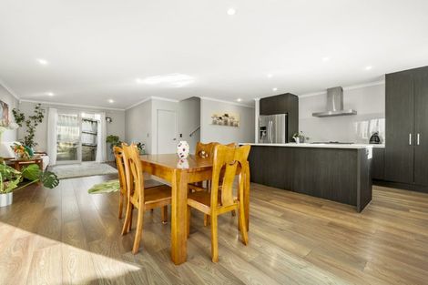 Photo of property in 59 Tamahere Drive, Glenfield, Auckland, 0629