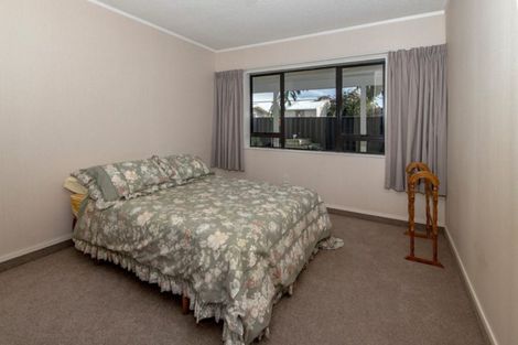 Photo of property in 2/64 Guppy Road, Greenmeadows, Napier, 4112