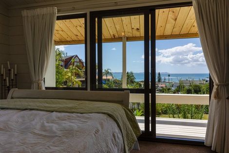 Photo of property in 46 Stratford Drive, Cable Bay, 0420