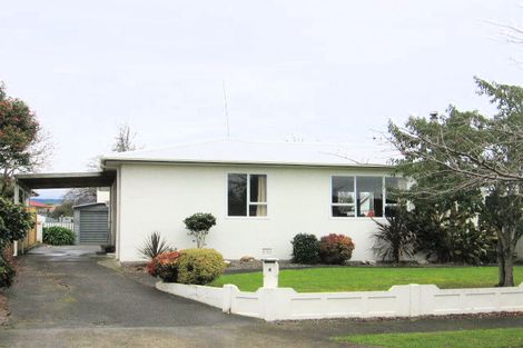 Photo of property in 4 Tern Place, Hokowhitu, Palmerston North, 4410
