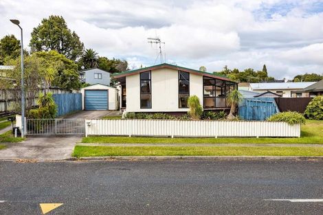 Photo of property in 14 Tupelo Street, Pukete, Hamilton, 3200