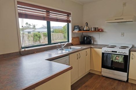Photo of property in 18 Tamure Place, Ruakaka, 0116