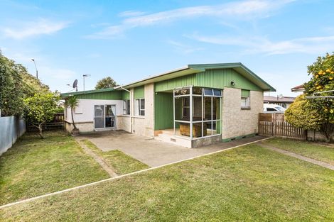 Photo of property in 35 Coventry Avenue, Tamatea, Napier, 4112