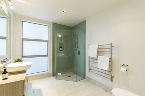 Photo of property in 7 Lakshmi Place, Khandallah, Wellington, 6035