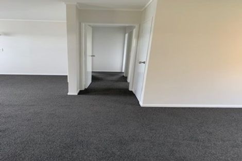 Photo of property in 2 Beachwater Grove, Paraparaumu Beach, Paraparaumu, 5032