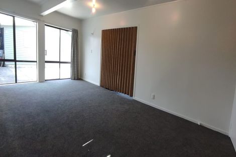 Photo of property in 20 Christmas Road, Manurewa, Auckland, 2102