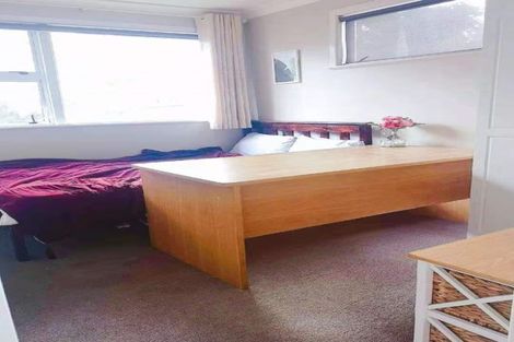 Photo of property in 7 Ellesmere Crescent, Pakuranga Heights, Auckland, 2010