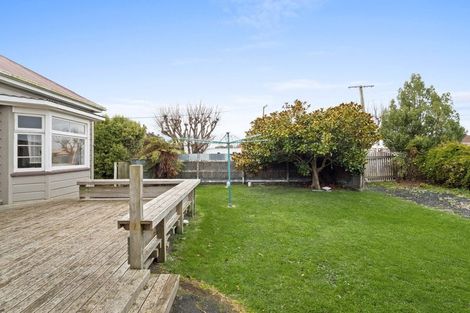 Photo of property in 195 Macandrew Road, South Dunedin, Dunedin, 9012