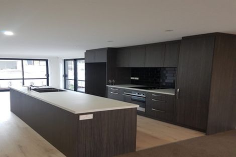 Photo of property in 9 Seafarer Crescent, Stanmore Bay, Whangaparaoa, 0932