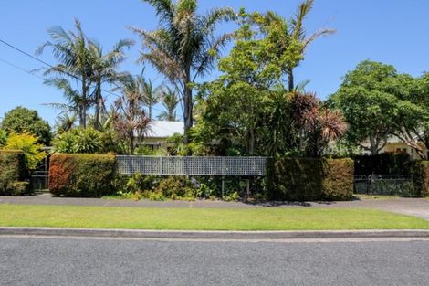 Photo of property in 65 Paynters Avenue, Strandon, New Plymouth, 4312