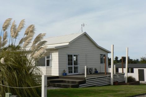 Photo of property in 23-25 South Street, Kensington, Timaru, 7910