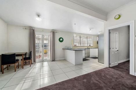 Photo of property in 49 Awamutu Grove, Waiwhetu, Lower Hutt, 5010