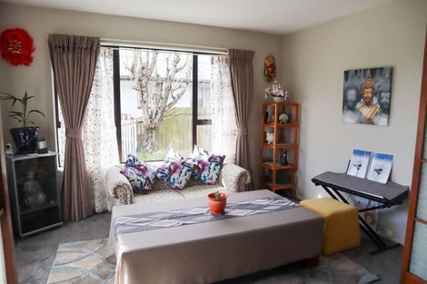 Photo of property in 70a Withells Road, Avonhead, Christchurch, 8042