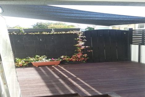 Photo of property in 2/204 Grove Road, Mayfair, Hastings, 4122