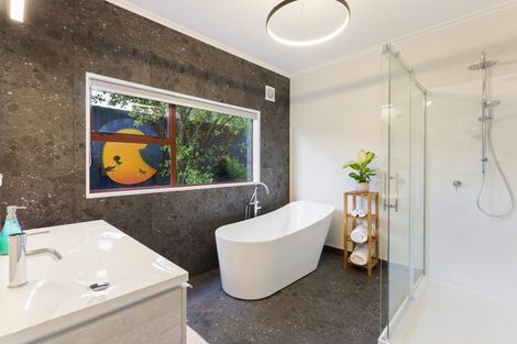 Photo of property in 11 Island View Terrace, Waikanae Beach, Waikanae, 5036