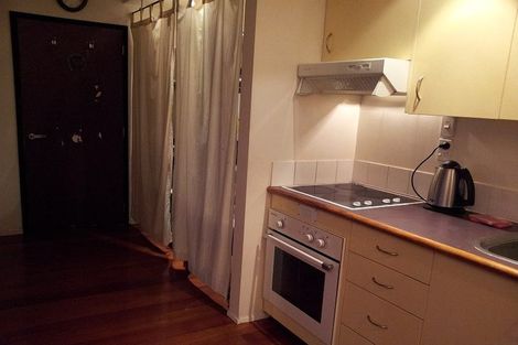 Photo of property in Hopper Street Apartments, 4/20 Hopper Street, Mount Cook, Wellington, 6011