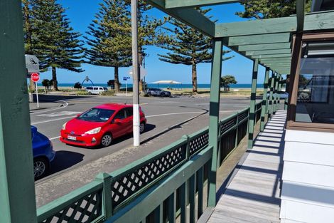 Photo of property in 399 Marine Parade, Napier South, Napier, 4110