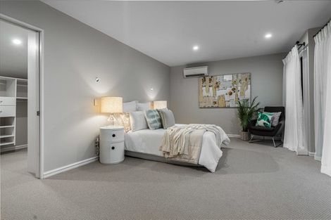 Photo of property in 102 Bassett Road, Remuera, Auckland, 1050