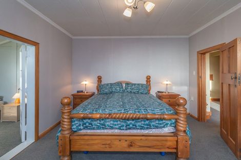 Photo of property in 2 Weraroa Road, Levin, 5510