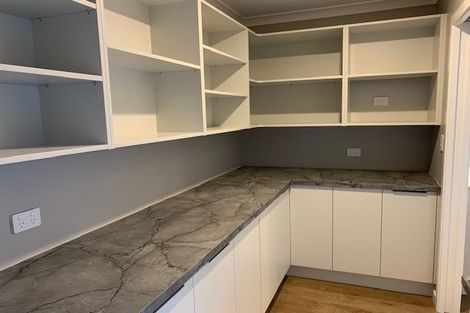 Photo of property in 42 Rose Leigh Drive, Cambridge, 3434