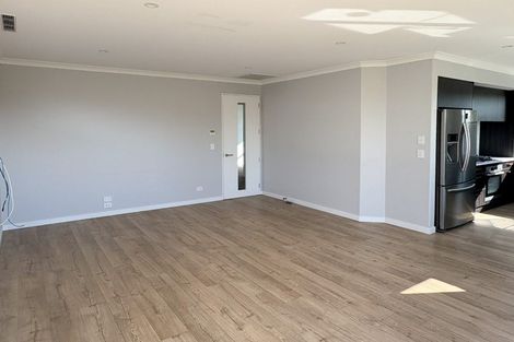 Photo of property in 16 Koral Lane, Broomfield, Christchurch, 8042