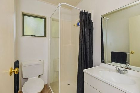 Photo of property in 2/4 Brian Avenue, Forrest Hill, Auckland, 0620