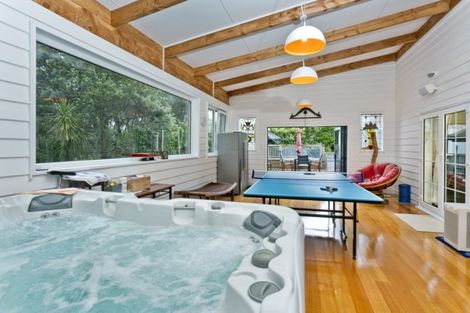 Photo of property in 26 Wicklam Lane, Greenhithe, Auckland, 0632