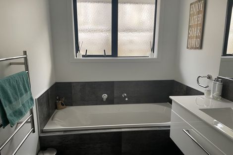 Photo of property in 71 Kennedy Road, Pyes Pa, Tauranga, 3112