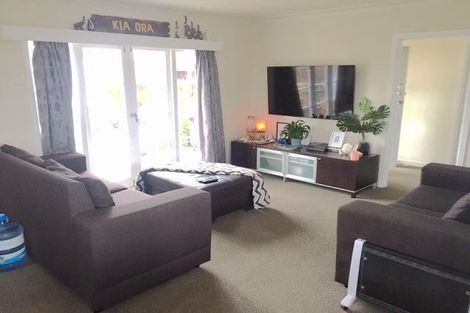 Photo of property in 222a Te Atatu Road, Te Atatu South, Auckland, 0610