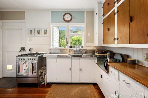 Photo of property in 60 Allington Road, Karori, Wellington, 6012