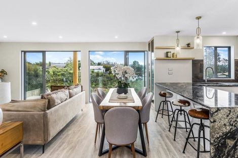 Photo of property in 28 Cirrus Way, Ranui, Auckland, 0612