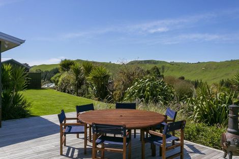 Photo of property in 550 Whangamata Road, Kinloch, Taupo, 3377