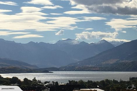 Photo of property in 12 Landsborough Lane, Wanaka, 9305