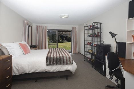 Photo of property in 9b Goya Place, Bishopdale, Christchurch, 8051